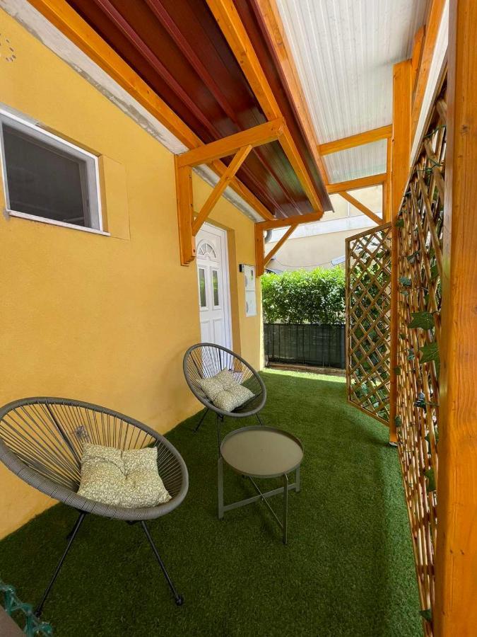 Studio With Character Pula Exterior photo